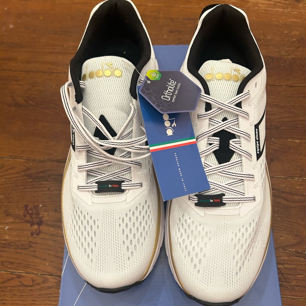 NEW Diadora - Equipe Atomo Running Shoes - Men’s size 13
